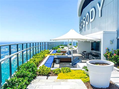 best luxury accommodation gold coast.